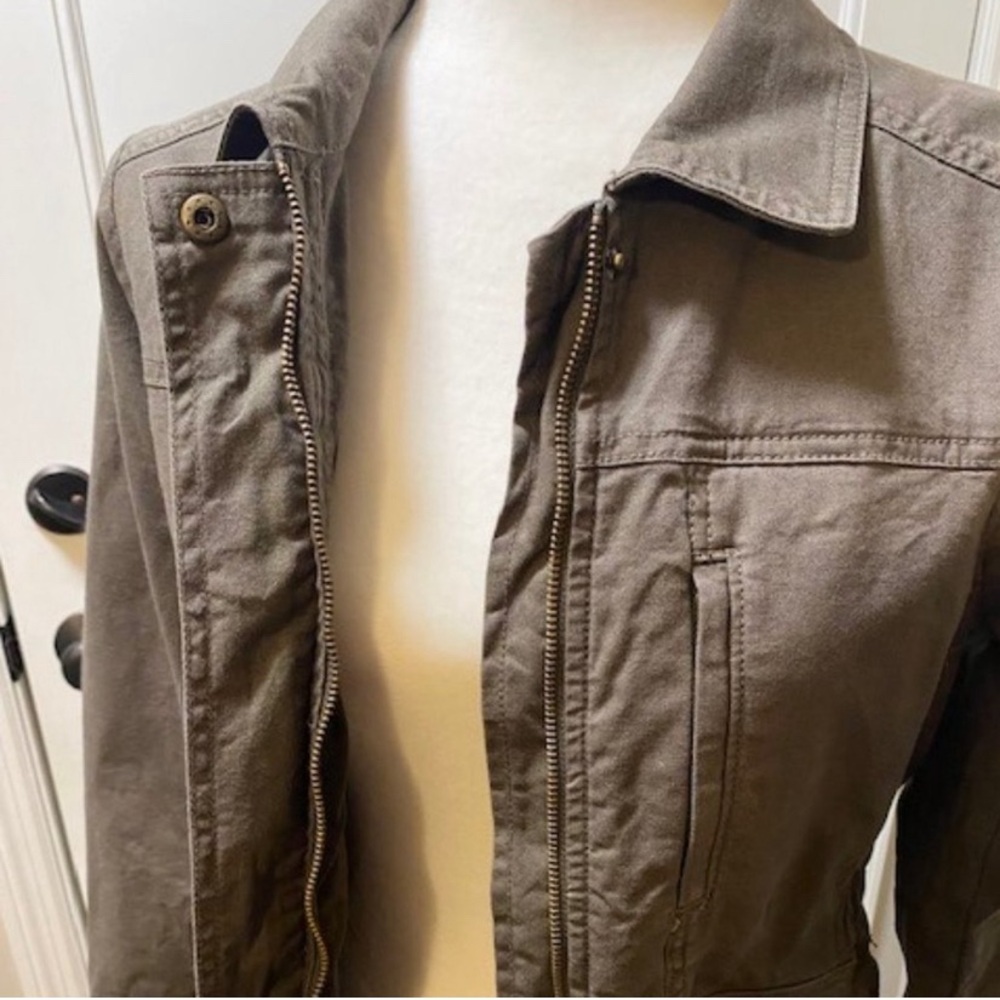 LOFT Utility-Chic Style Jacket - Picture 12 of 15